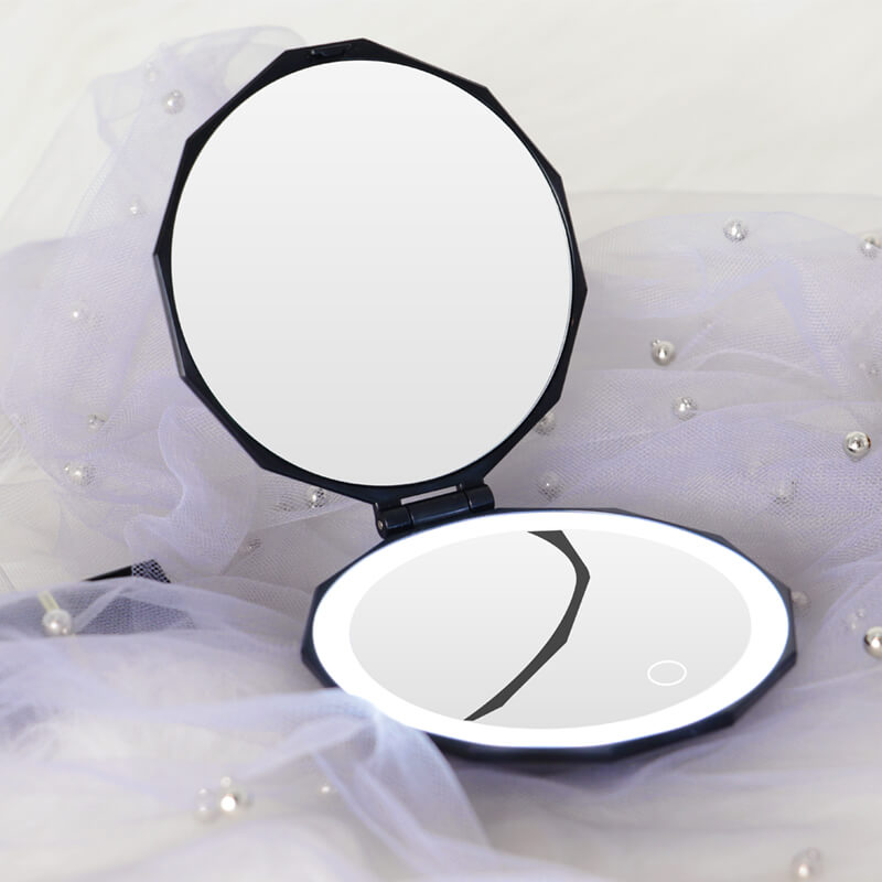 Miroir de maquillage de voyage éclairé par LED RM369